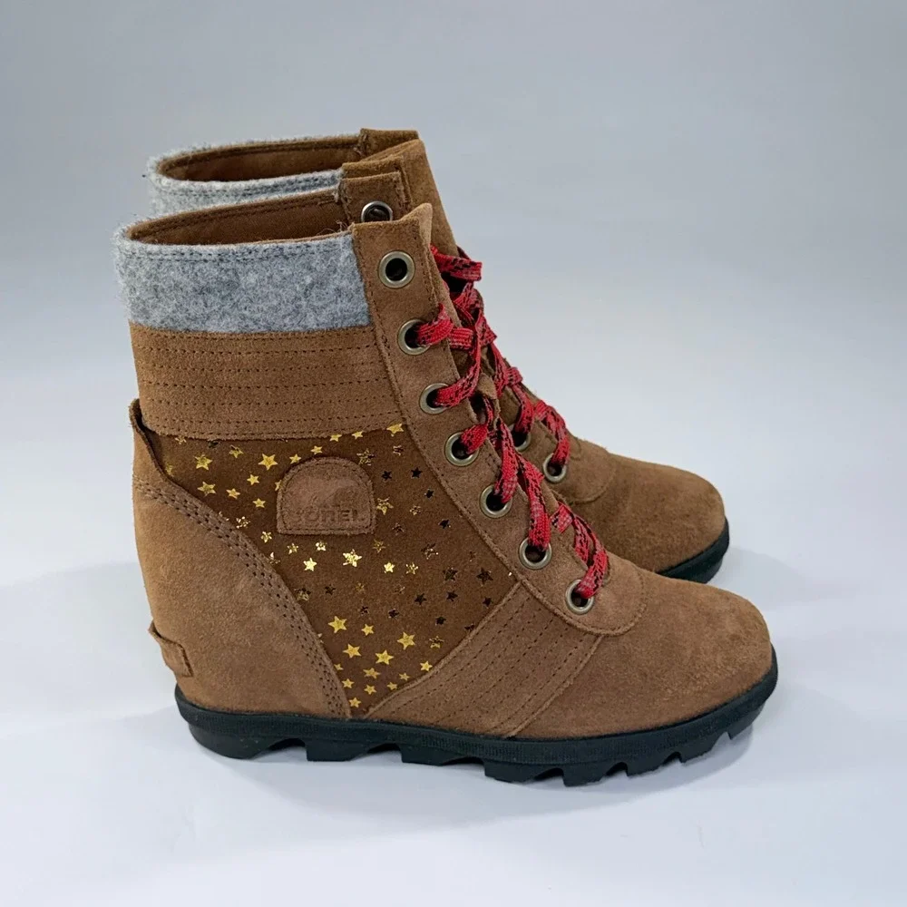 Sorel Lexie Wedge Boot Youth 4 Brown Suede Gold Stars Waterproof Outdoor Comfort
